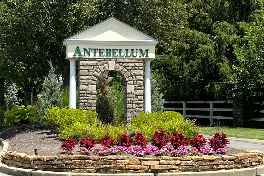 Antebellum Entrance Sign